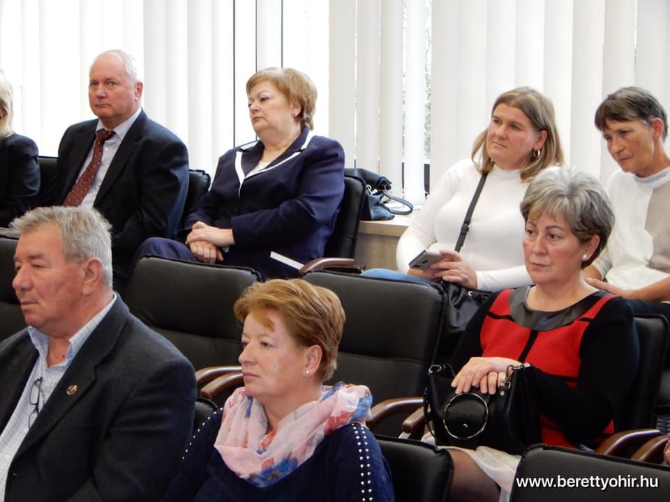 Megalakult a képviselő-testület 02